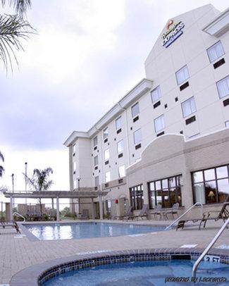 Hotel Express & - By Ihg 2*