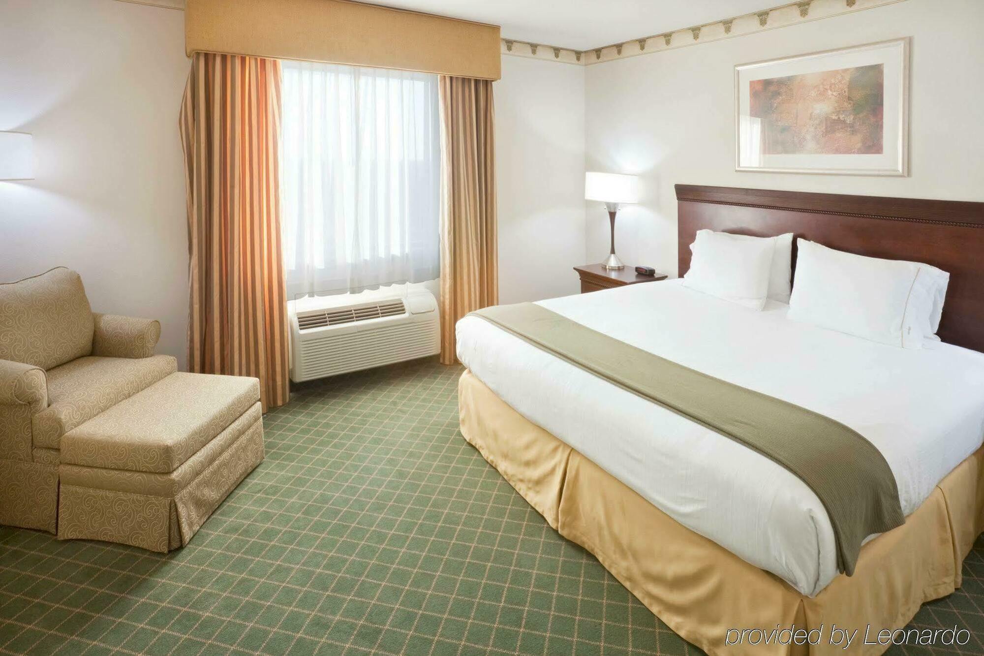 Hotel Express & - By Ihg