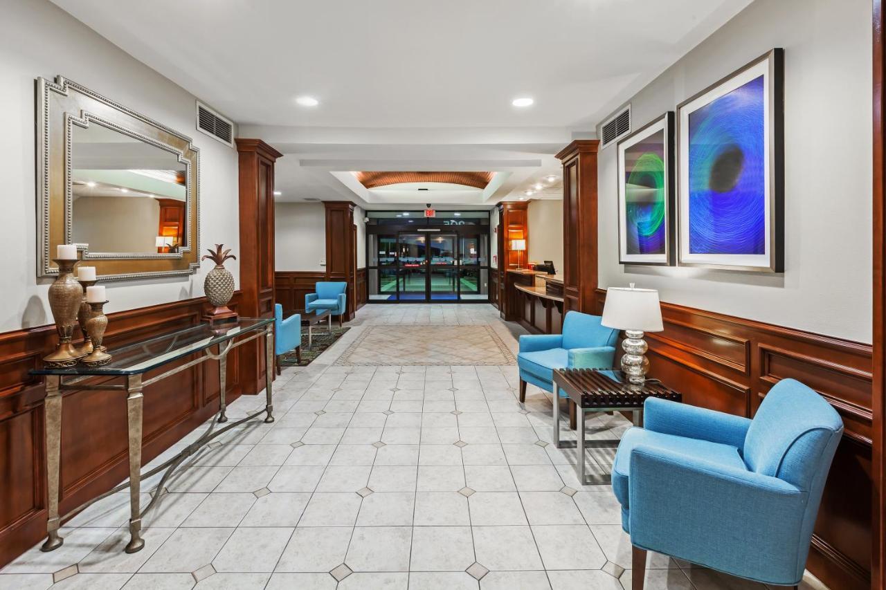 Express & - By Ihg Pharr