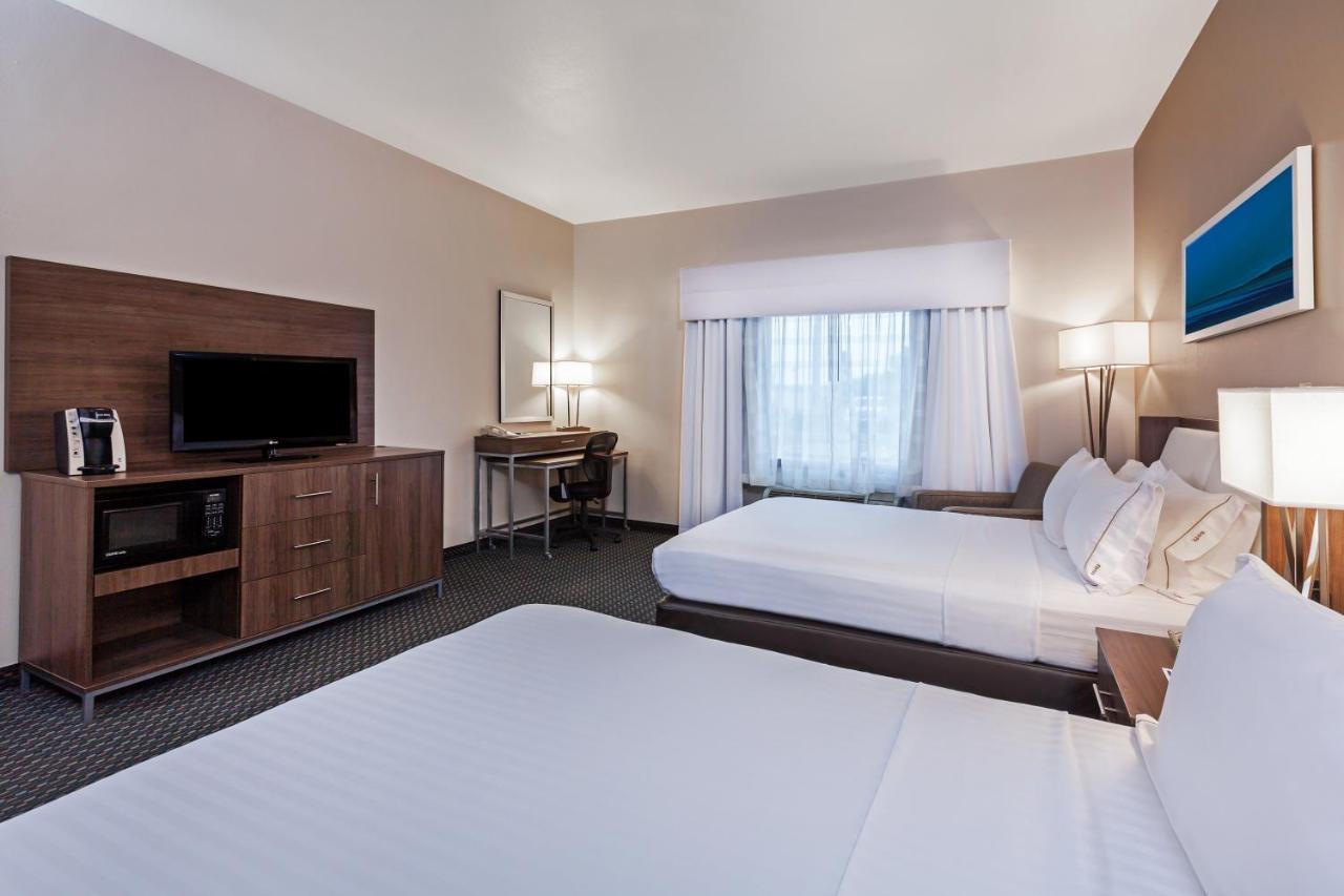 Express & - By Ihg Hotel